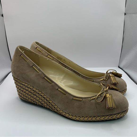 Ralph Lauren Tan Cambree Tassel Bow Braided Woven Gold Heel Wedge  Womens Sz 8 - Picture 6 of 8